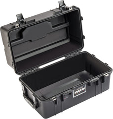 Pelican Cases - 1465 Air Case - Internal dimensions: 473 x 254 x 278 mm.